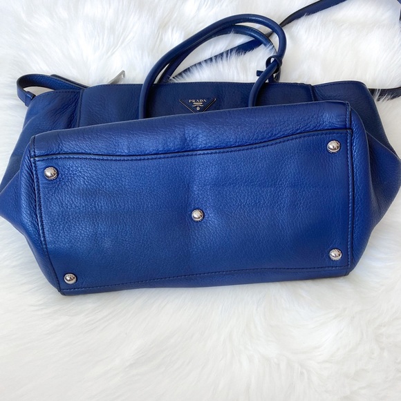 Prada Glacé Calf Twin Pocket Medium Double Zip Bag - Picture 9 of 11